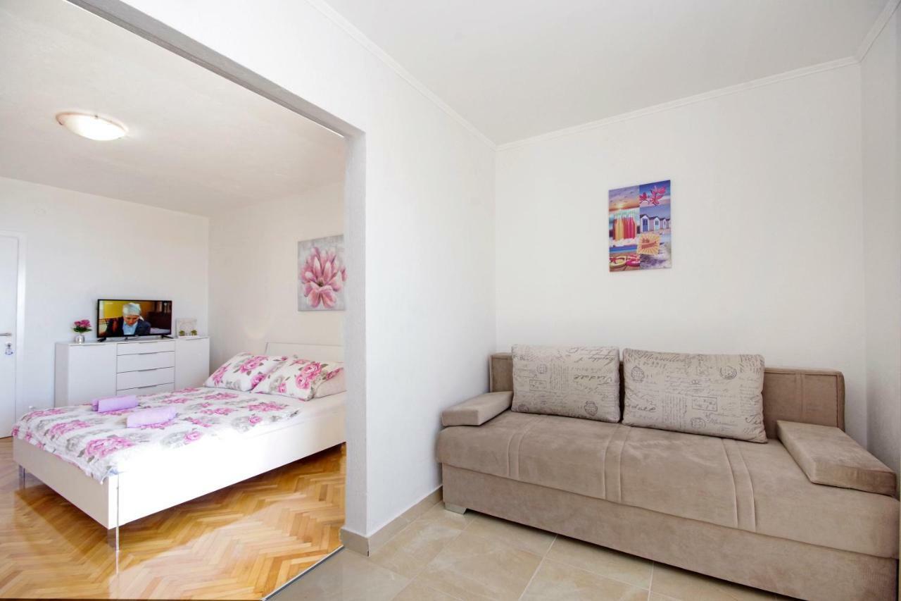 Apartmani Tomas Tučepi Exteriér fotografie