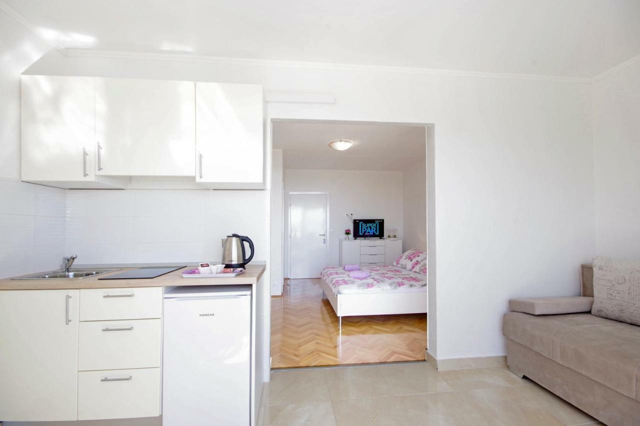 Apartmani Tomas Tučepi Exteriér fotografie
